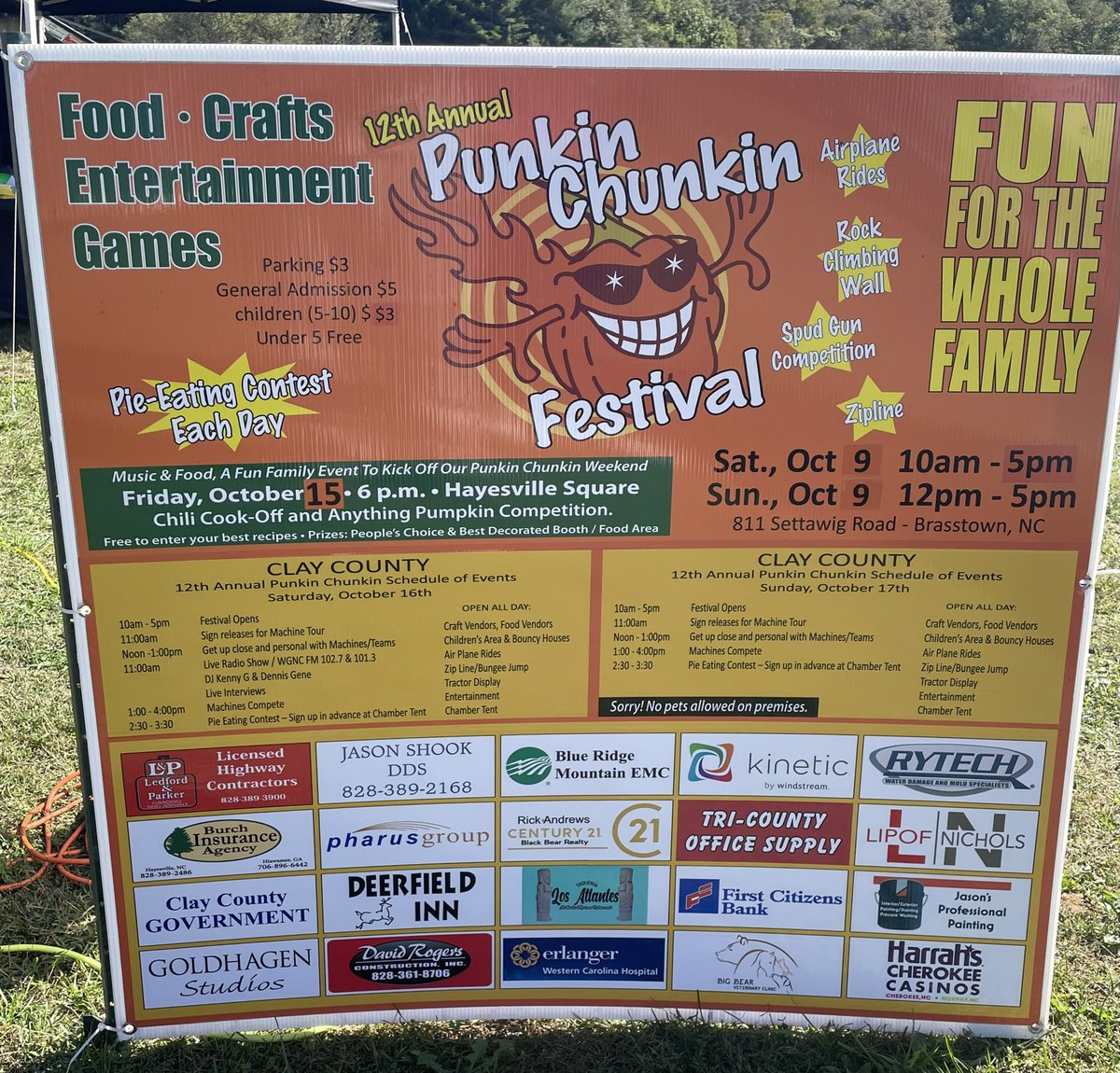 Todays adventure took us back to one our favorite events, albeit, we were not in Sussex County, DE (the home of the “World Championship Pumpkin Chunkin” since 1986). 

The Clay Co. (NC) Punkin Chunkin Festival in Brasstown was short on participants but long on fun. Next year! https://t.co/6mUfBNzsVn