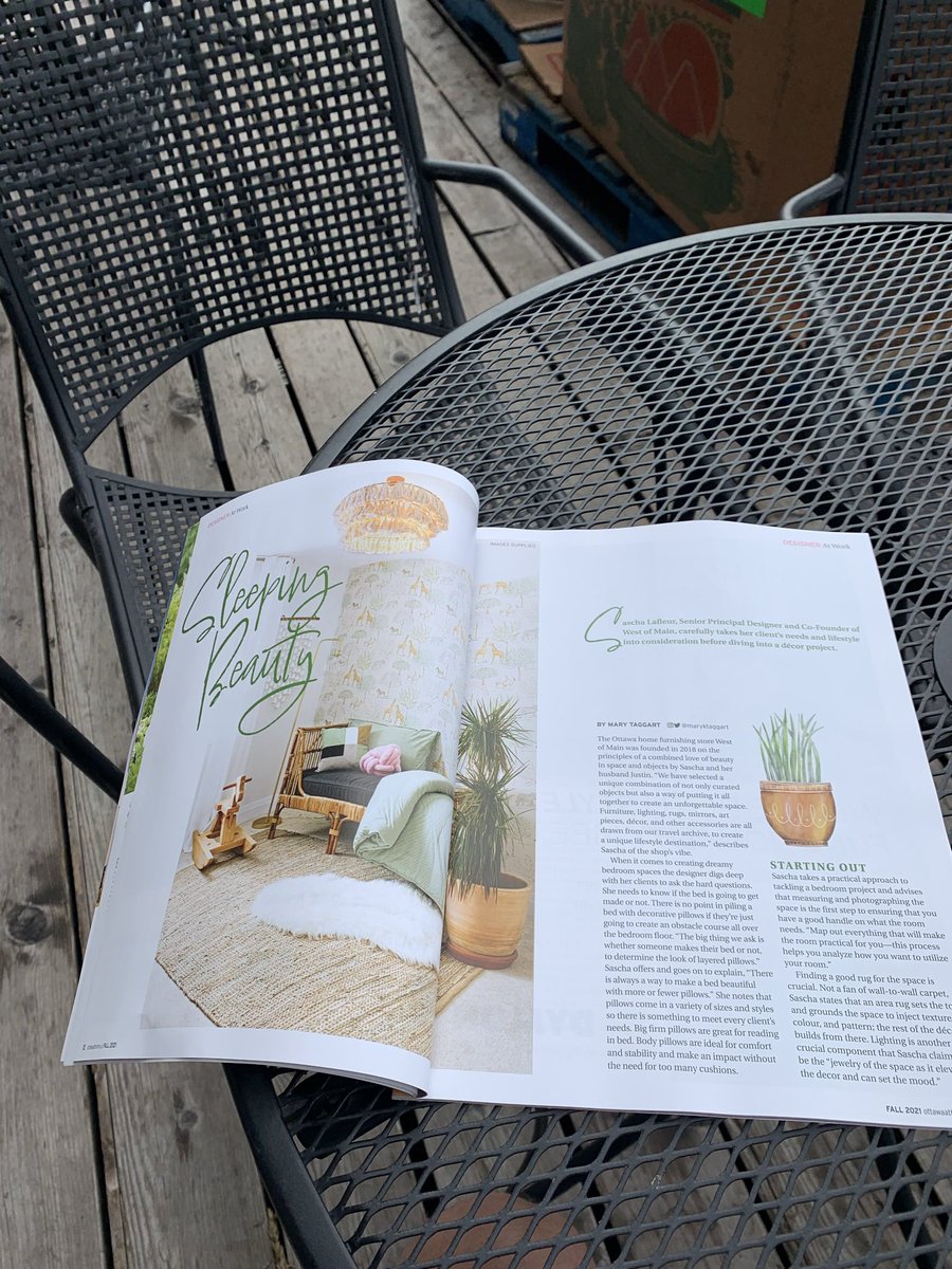 SunChargeCanada's tweet photo. Grabbing lunch yesterday at @FarmBoy Westboro and catching up on some @maryktaggart insight, with her latest article; “Sleeping Beauty” in the @ottawaathomemag #GoodStuff #LocalTalent #LocalVibe #OttCity #The613 #GrabACopy https://t.co/dY98EjXaXI