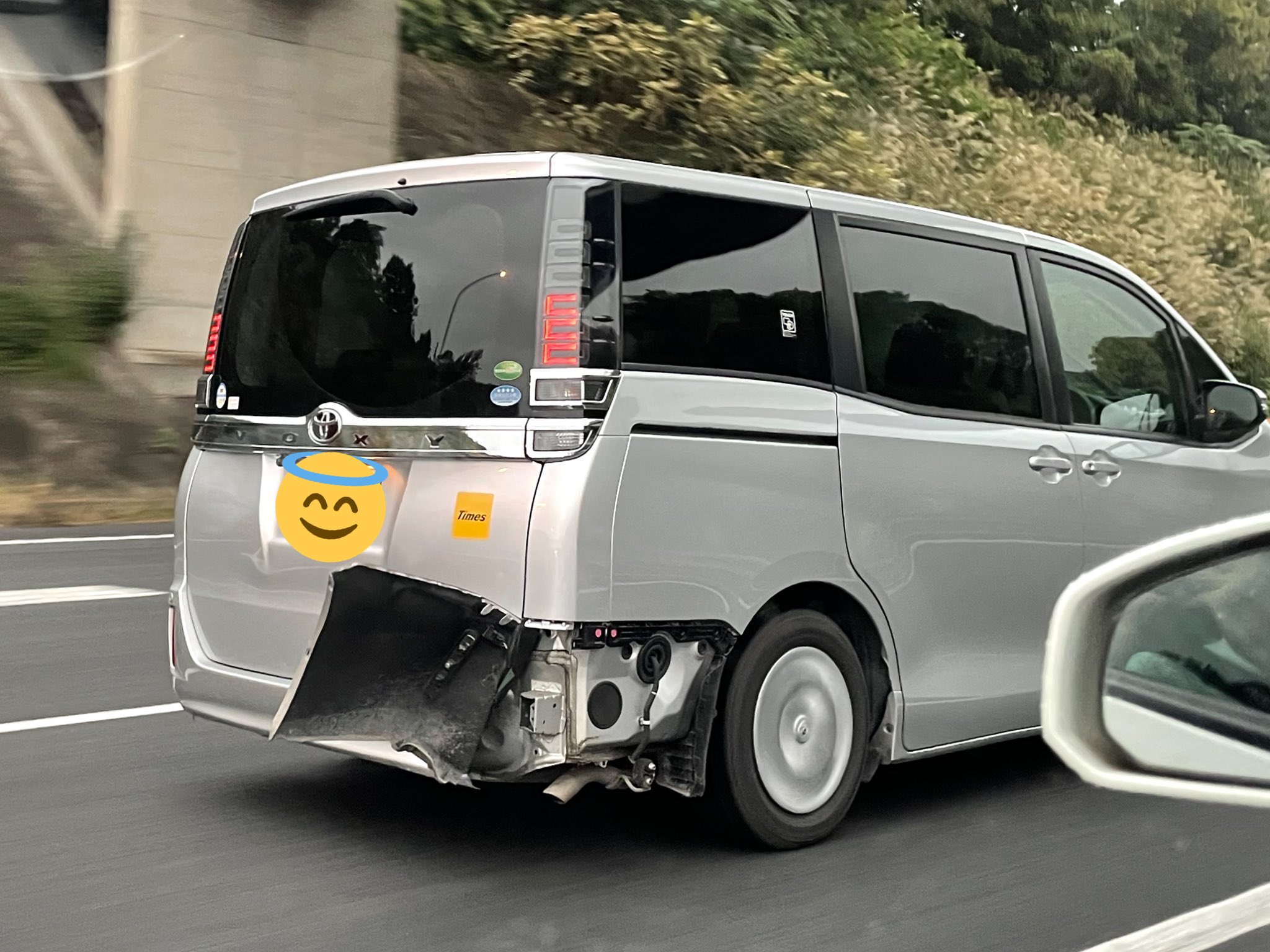 Kazu23 最近のタイムズはドリ車みたいな仕様も用意されてるんですね T Co X99mgdecii Twitter