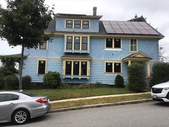 McLeodTheAgent's tweet photo. Two family for sale $319,865 in #Worcester 
Total Bedrooms: 4  Total Full Baths: 2
Renovation in process on roof and solar panels. Windows and electrical panels are new. Great opportunity for investor. #Massachusetts #BostonRealEstate
Contact me https://t.co/yYHn9gqhST https://t.co/0eUfIzIpdh