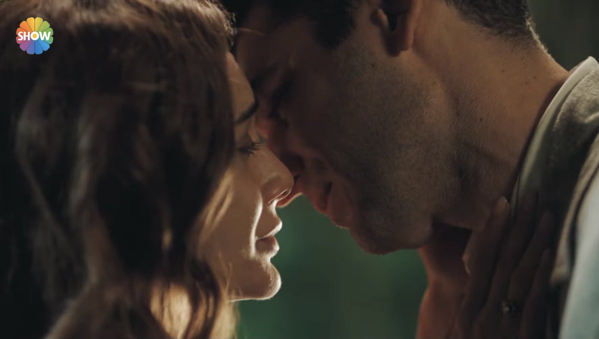 dilawamz's tweet photo. Ay harika damla ve murat çok yakışmış 😍😍 @DamlaSonmez @MYildirimResmi https://t.co/mJSqrbT7Kf