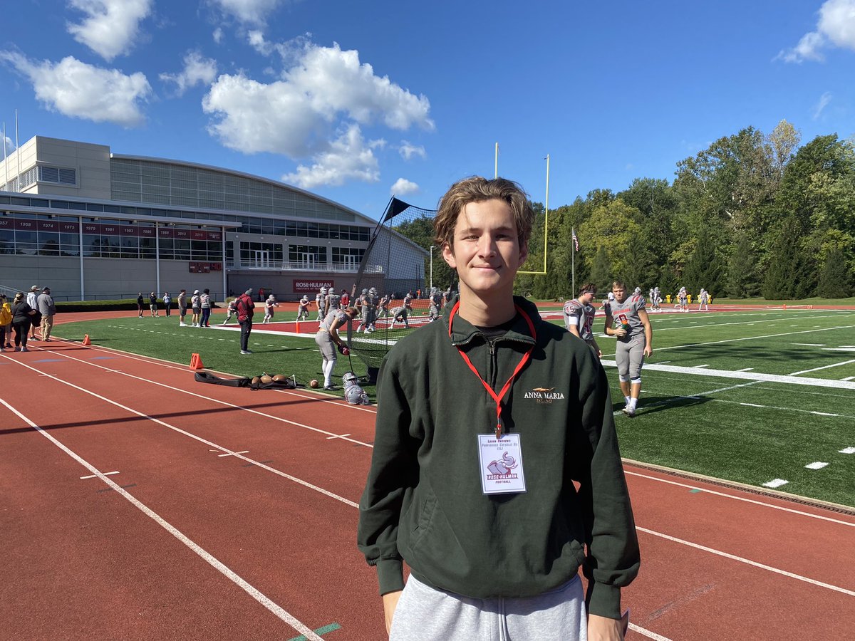 Thank you <a href="/CoachSokolRHIT/">Jeff Sokol</a> <a href="/Coach_Stanton1/">Jeffrey Stanton</a> <a href="/Coach_Fries/">Andy Fries ❄️</a> I had a great afternoon on campus and was definitely impressed by the team. Nice win!