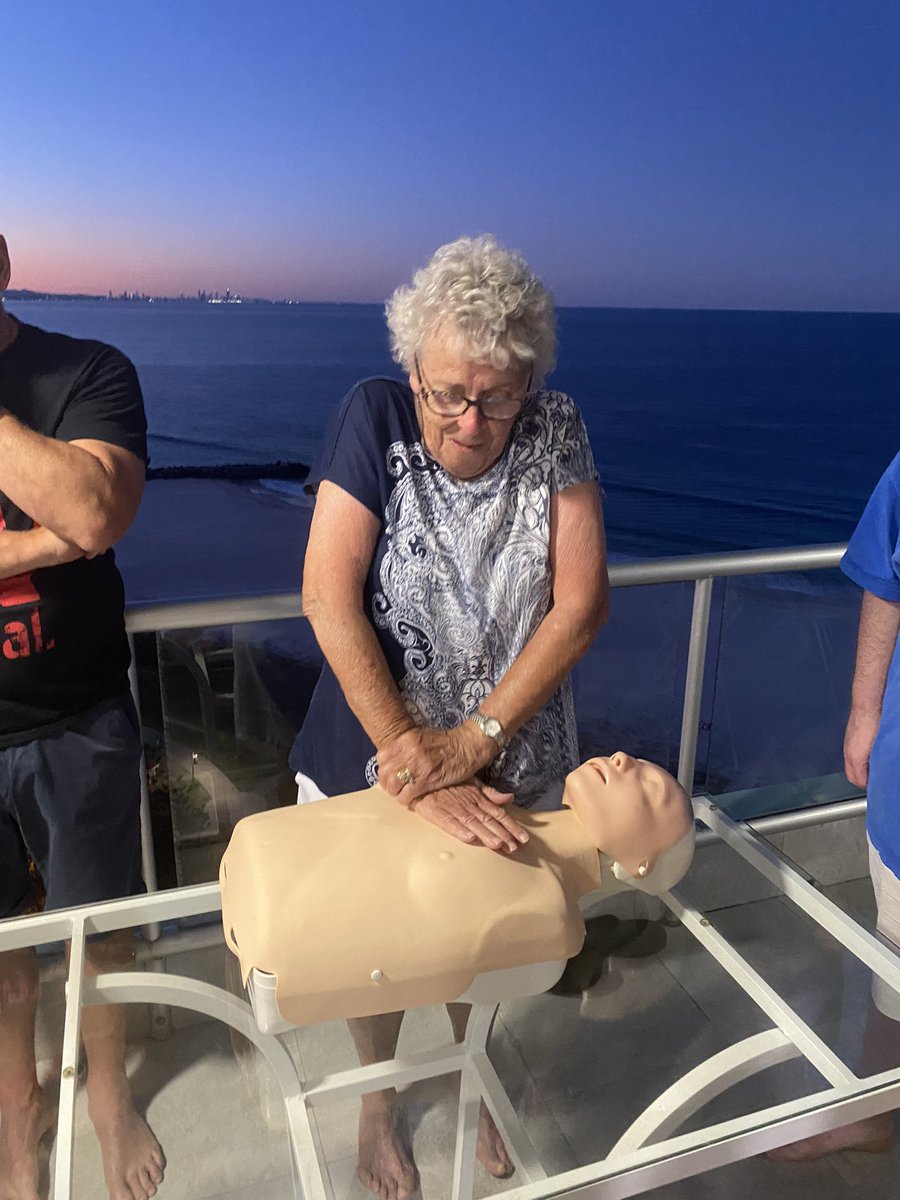 On World Restart a Heart Day and inspired by Greg Page’s Heart of the Nation, took the opportunity to train 3 generations of CPR rescuers at my Father in Law’s 80th birthday celebration. #RestartAHeartDay #kidssavelives #heartofthenation