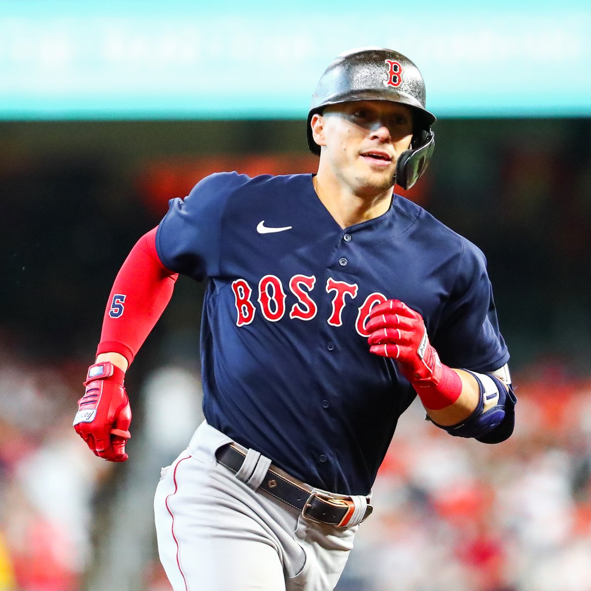 MLBStats's tweet photo. .@kikehndez has set records in a 5-game #postseason span for:

most XBH (9)
most hits (15)
most total bases (34) https://t.co/nf5pUqGHbO