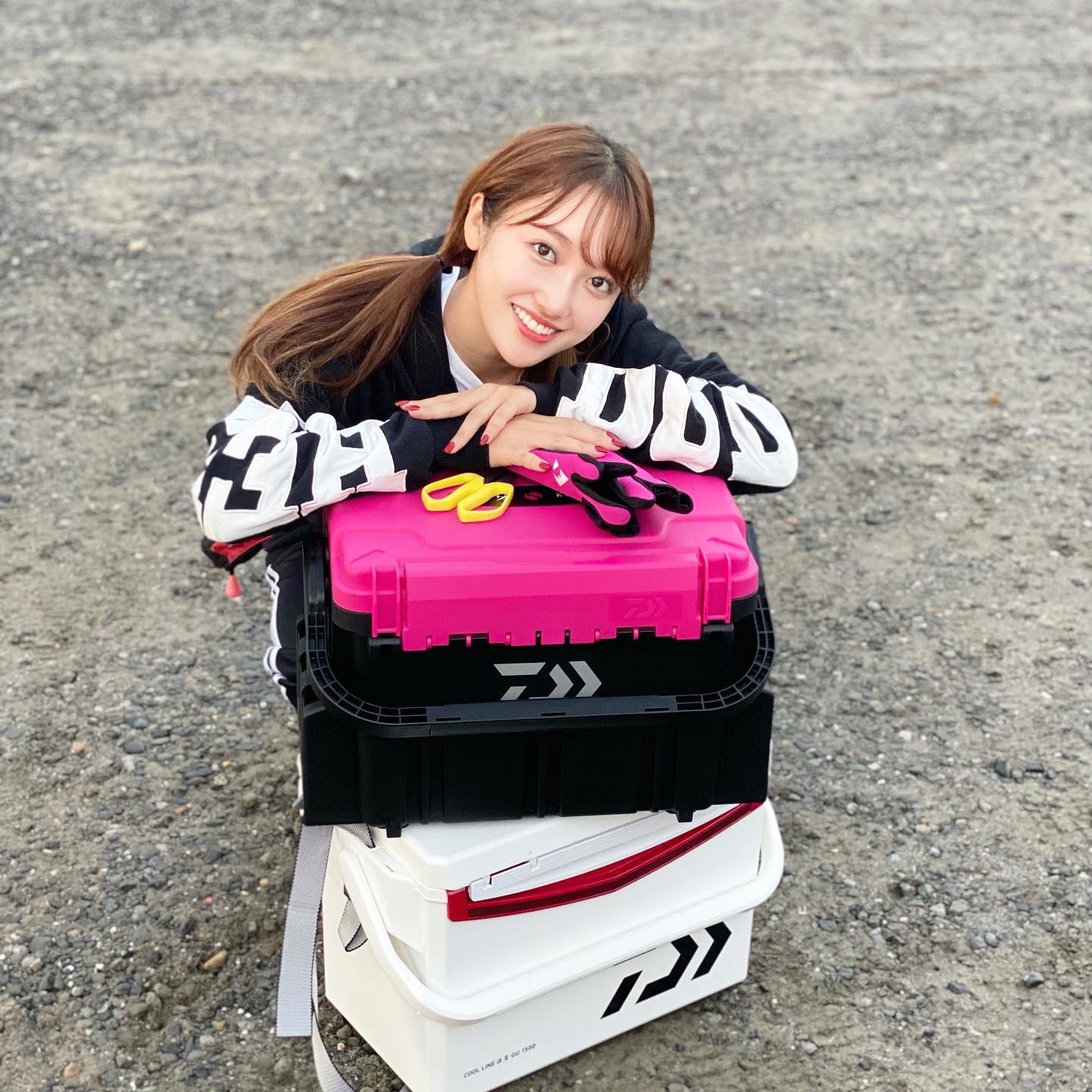 片原恵麻 釣りガール おはよぉおおお 私のタックルボックス可愛いでしょ らぶりつください 釣りガール 釣り女子 Daiwa T Co 9vexrbl6hh Twitter