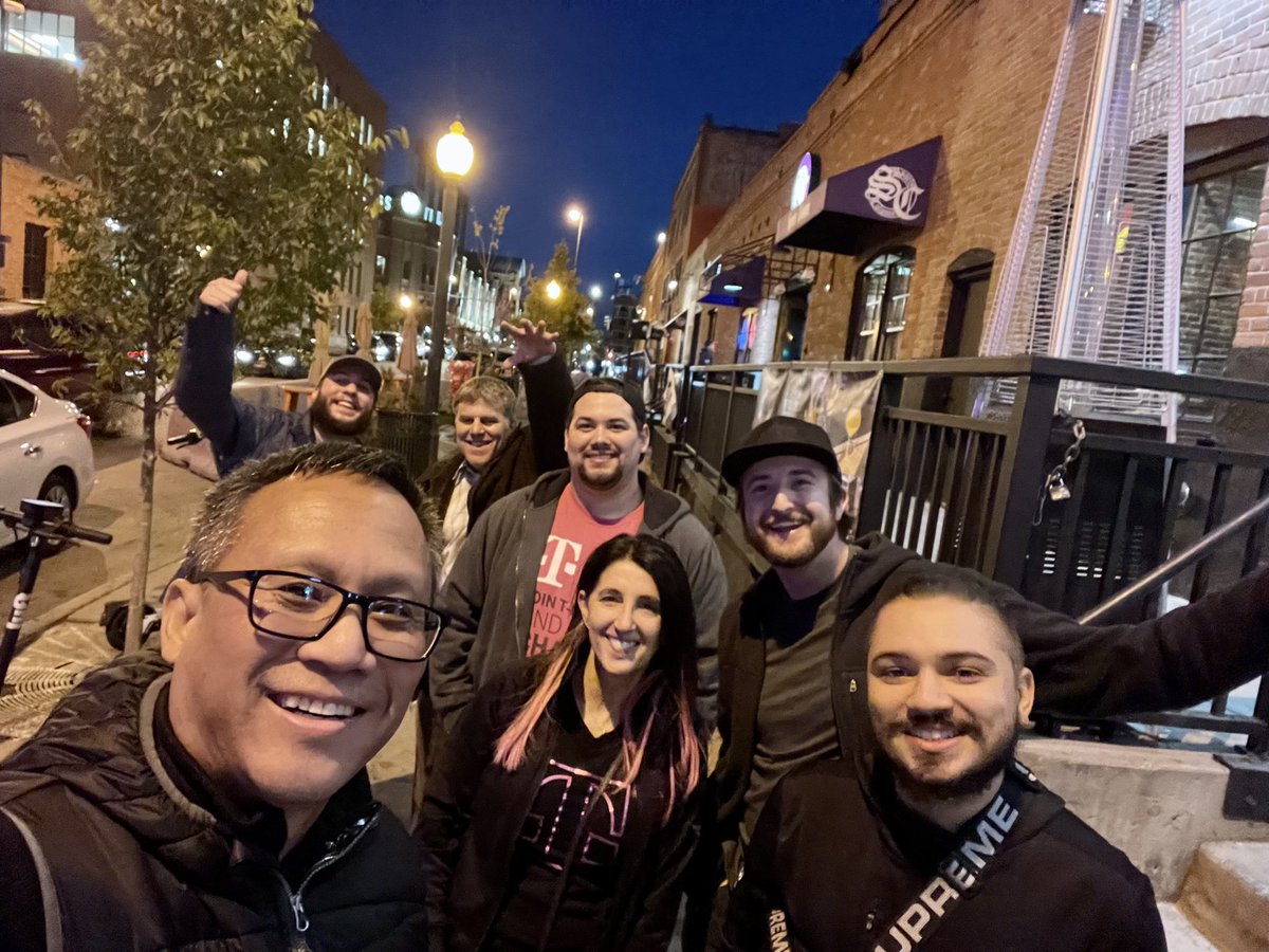 Vickie Leslie tweet media