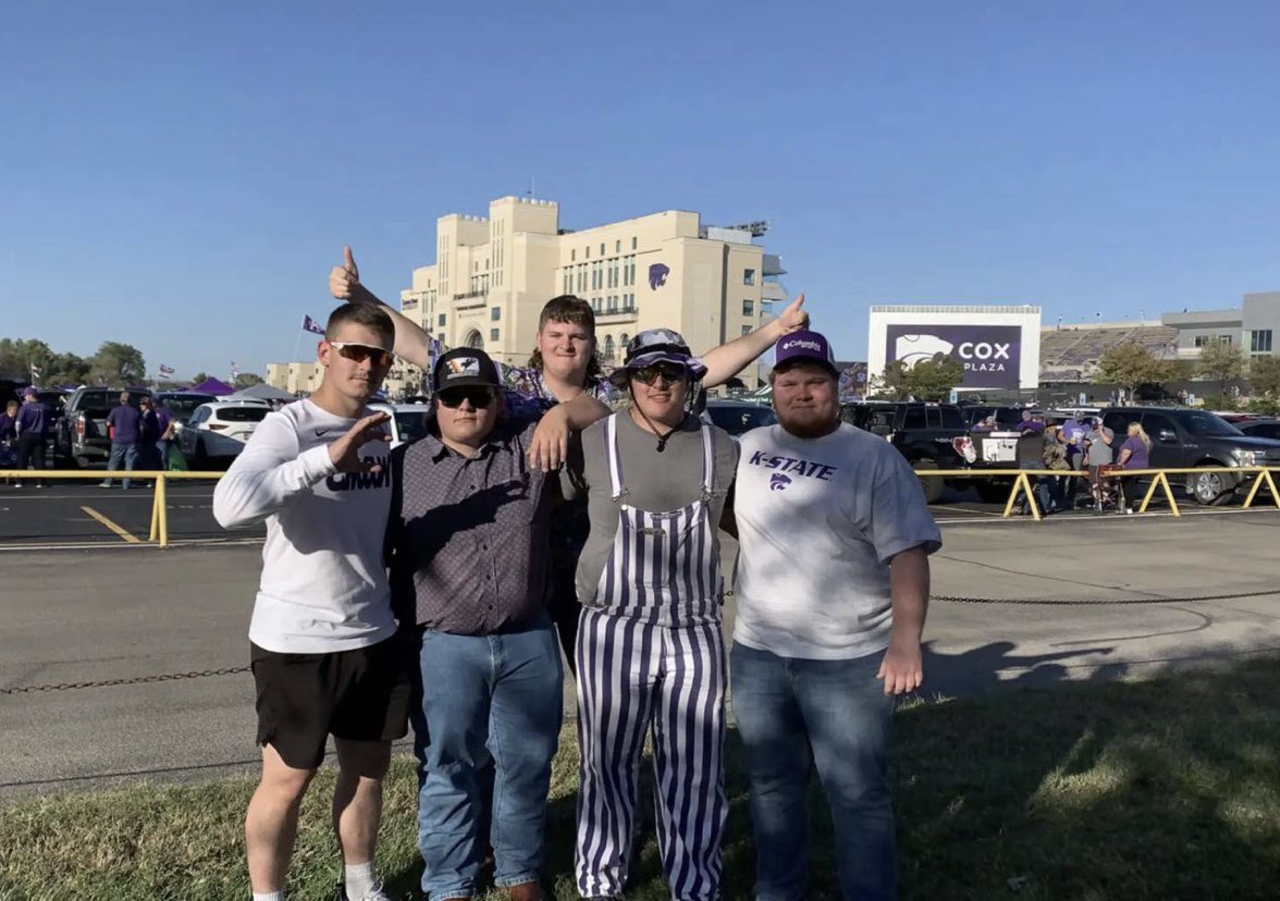 Cats by 90! #kstatefb