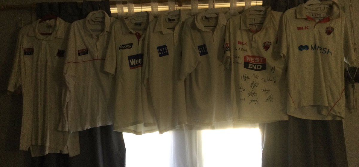 RedbackJim's tweet photo. #SheffieldShieldSunday
Huge day for my #MightyRedbacks #🔴🔵👊 https://t.co/GoOv2pE93g