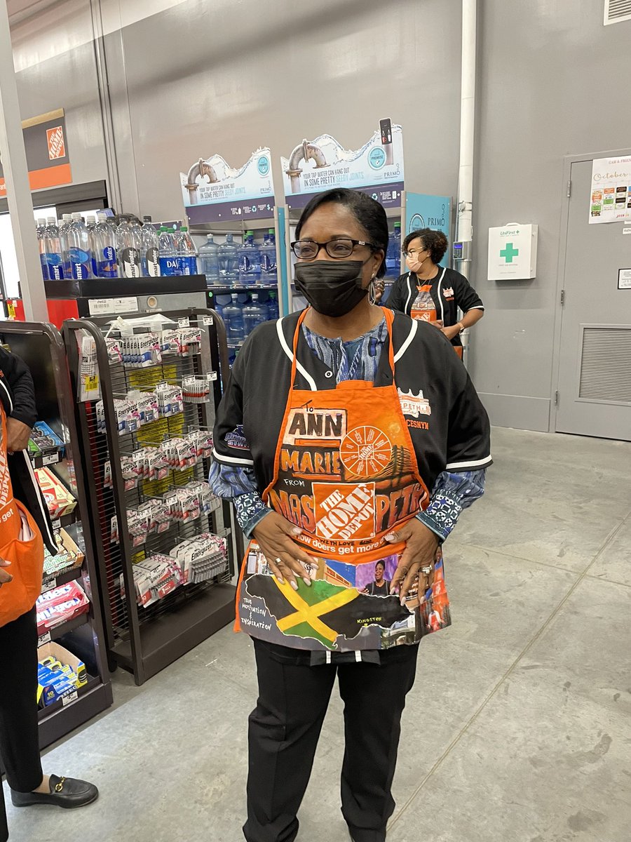 Happy Boss’s Day to our Amazing Leader, Ann Marie!  Thank You for all you do for our people, our Customers and all of us!  You are an Incredible Leader and an even better person!  Thank You for being our Champion!  You are appreciated!!!