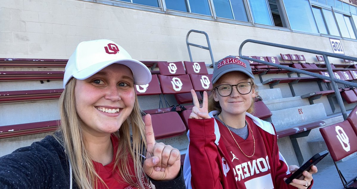 candace0900's tweet photo. Ou football game!!! #sooners https://t.co/hcciSoagoO