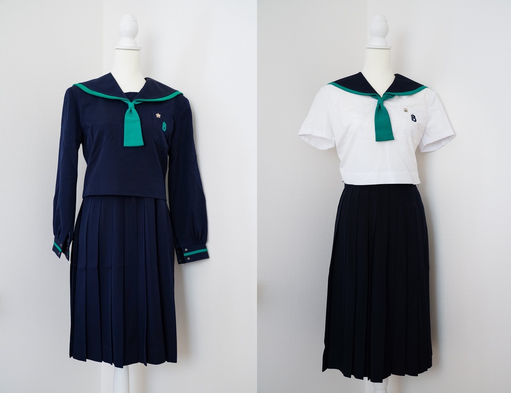 制服市場 公式 オークション 出品代行 買取 東京都 文京学院大学女子中学校 文京学院女子 旧冬セーラー服 夏セーラー服 校章 セットが出品されました 現在価格 1 000 円 文京学院 文京学院制服買取 T Co 5rr1i3pvay Twitter