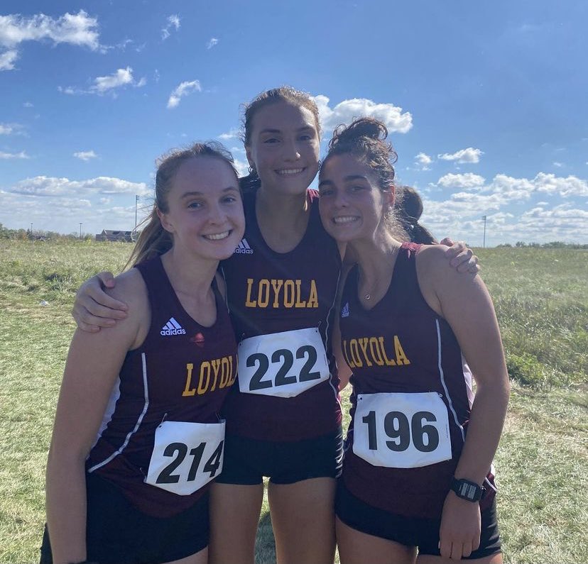 Loyola Girls' XCTF tweet media