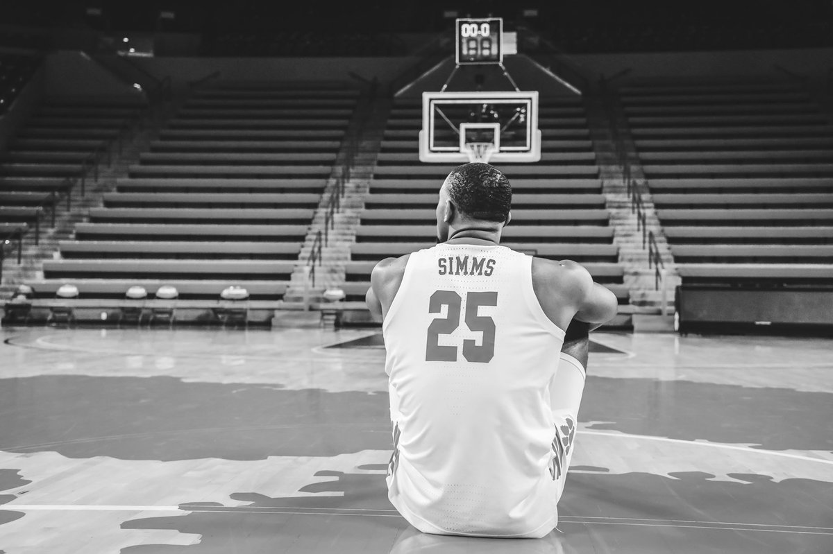Ain’t neva been easy 🙏🏾… will be on an NBA floor before you know it… don’t get comfortable #undraftedunderdog