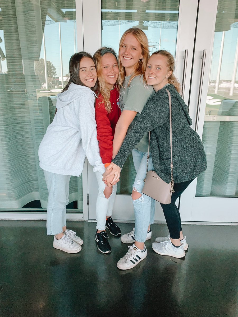 Alpha Gamma Delta tweet media