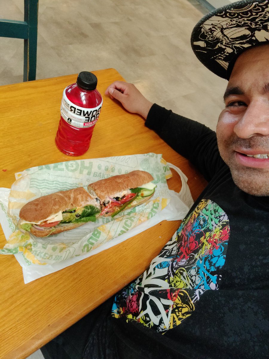 Gerardo76230031's tweet image. #handsomeman #intelligentman #singleman #northridgemall #womenonly