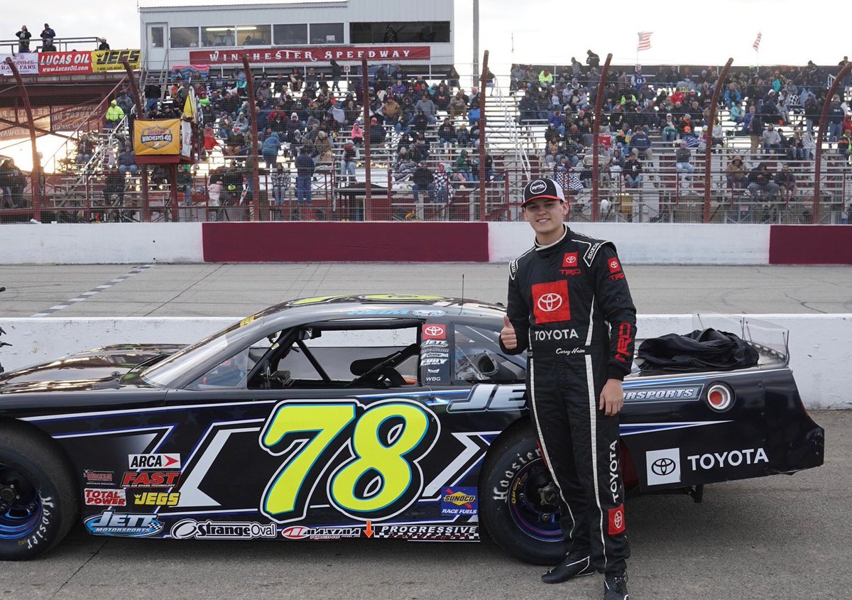 GarageAreaMedia's tweet photo. #ARCACRA: Corey Heim claims pole for 50th Running of the Lucas Oil Winchester 400.
More: https://t.co/eYYaLsNJML
#Winchester400 | #CoreyHeim https://t.co/AI421Il8wG