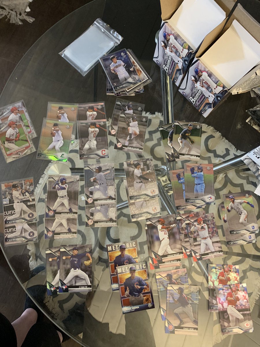 Nothing like opening 2 Bowman Plat blasters and getting 16 dupes and the same 4 icy foils in each box lol. <a href="/CardPurchaser/">Card Purchaser</a>