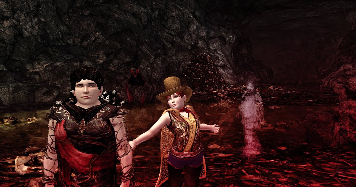 thehobbitry's tweet photo. On Sunday 24th at 7PM UK time, at 4 Myrtle Court, Sootcrest, Shire Homesteads on Laurelin, we invite you to The Hobbitry Harvest Picnic Show! Don't forget your scary outfits! #laurelin #lotro #lotrofamily https://t.co/fFF9s5yrwF
