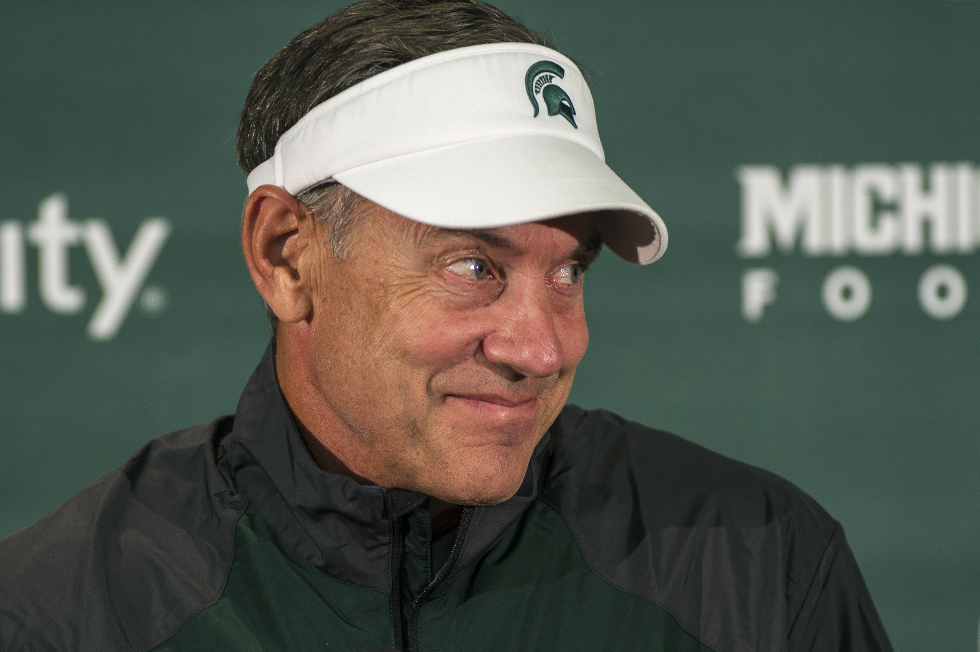 MSUGruff's tweet photo. Imagine if your football program was 5-8 vs a guy that got a tax credit for running his coaching staff as a retirement facility/homeless shelter. Couldn't be me.
#BeatMichiganAgain https://t.co/Vp873Uq223
