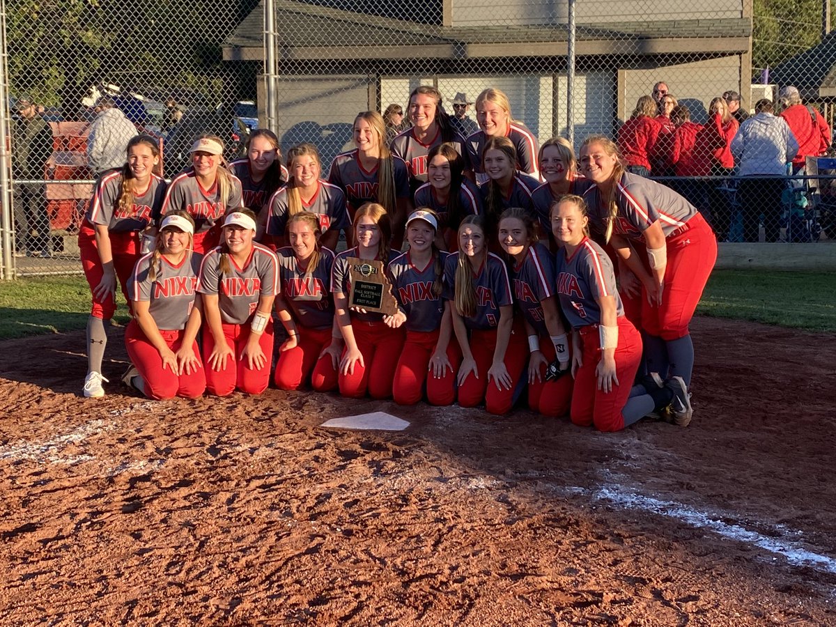 District Champs!!!! 
Goal #1 20 Win Season ✔️
Goal #2 Conference Champs ✔️
Goal #3 District Champs ✔️