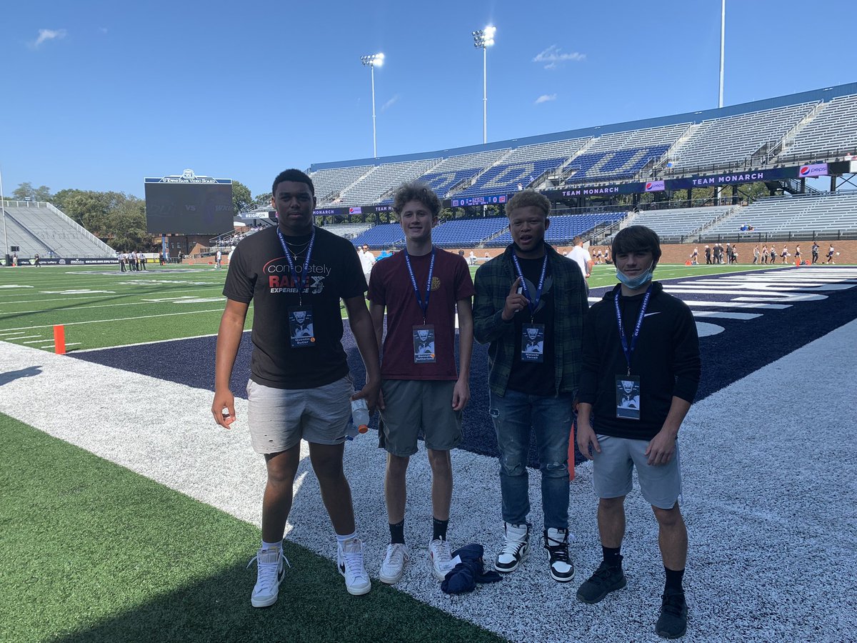 CoachPickettEV's tweet photo. A huge thank you to @RemingtonReb for taking the time to #RecruitCC and get us set up for visits today! https://t.co/Bb0lyyOlGH