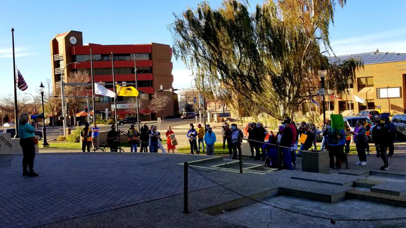 lethnewsnow's tweet photo. Rally-goers raise concerns about Lethbridge Transit’s cityLINK network #LethbridgeTransit #LNN #YQL https://t.co/lRTTK5zjp1 https://t.co/hUt0gLSiku