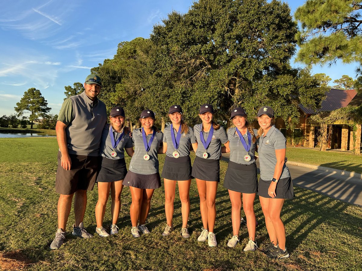 🚨🚨SCHOOL RECORD ALERT🚨🚨again!!! Girls break the record from yesterday after firing a team total 312 today! The Lions finished 2nd overall after a huge comeback overcoming a 3 shot deficit in tough conditions. Very proud of how they handled themselves today! Way to go ladies!