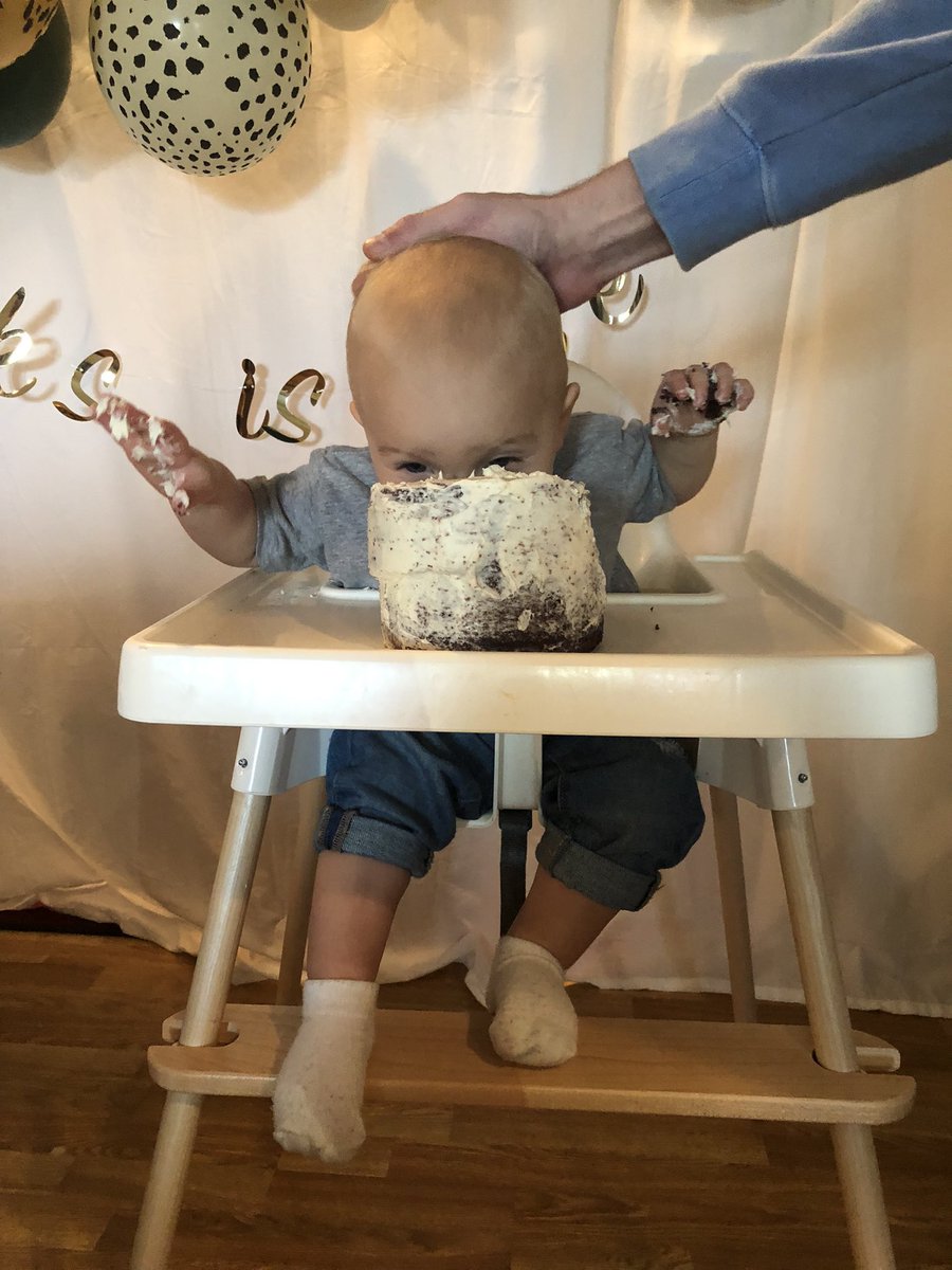 EZehMedia's tweet photo. I’m obviously also a great dad ... 😅 https://t.co/OKbdeZs5m0