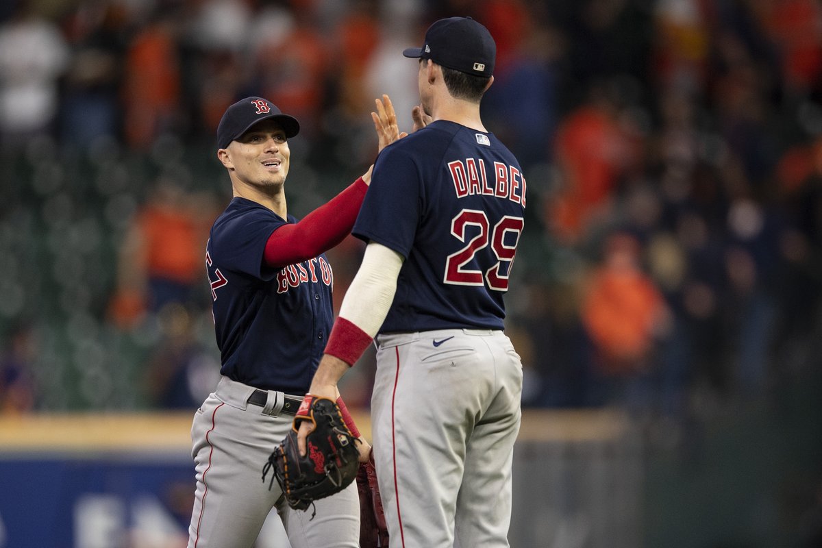 Red Sox tweet media