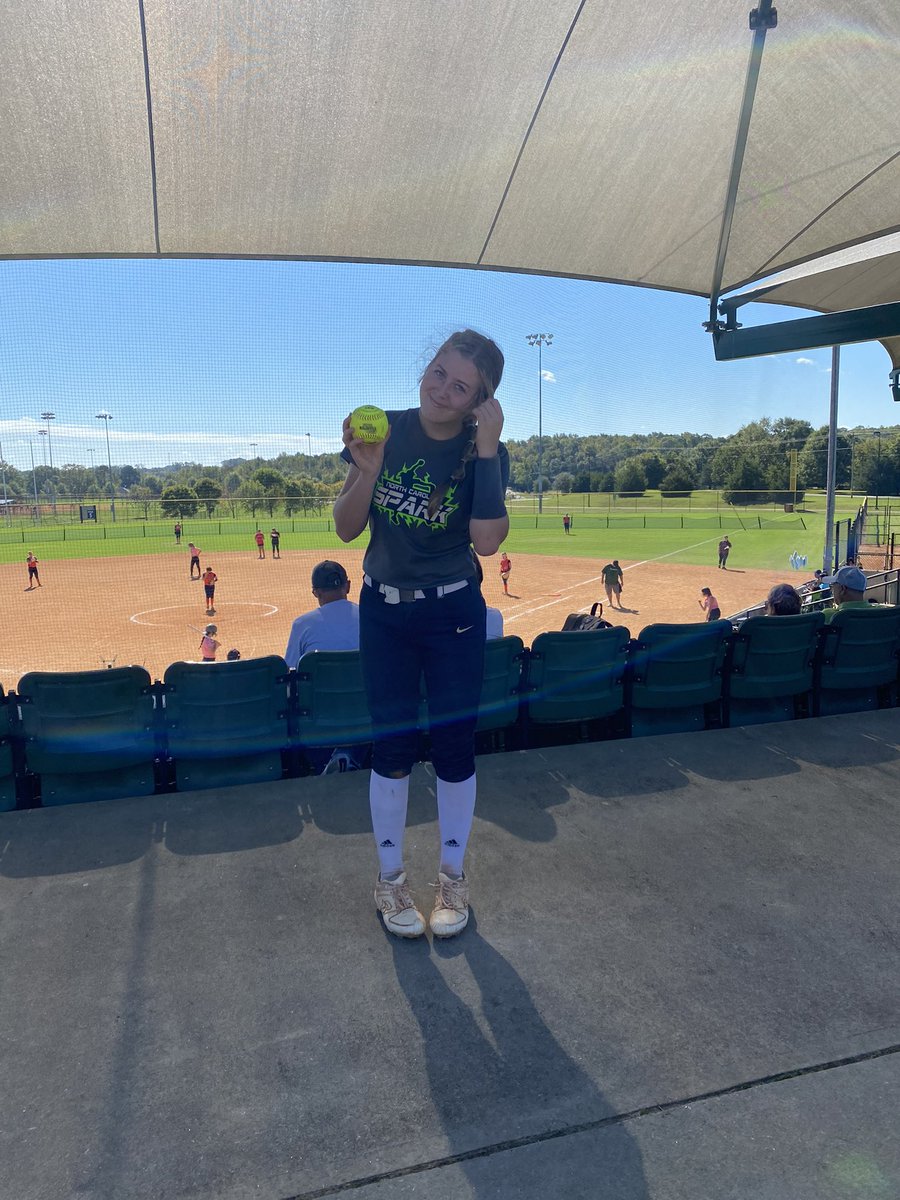 Kayceemc04's tweet photo. Hit another one out today first at bat and first swing of the day! what a great way to start my day! cant wait to play again tomorrow. Ended the day with a .714 batting average  @AppStateSB @LRSoftball @MarymountSball @MHU_Softball https://t.co/cT905pnLau