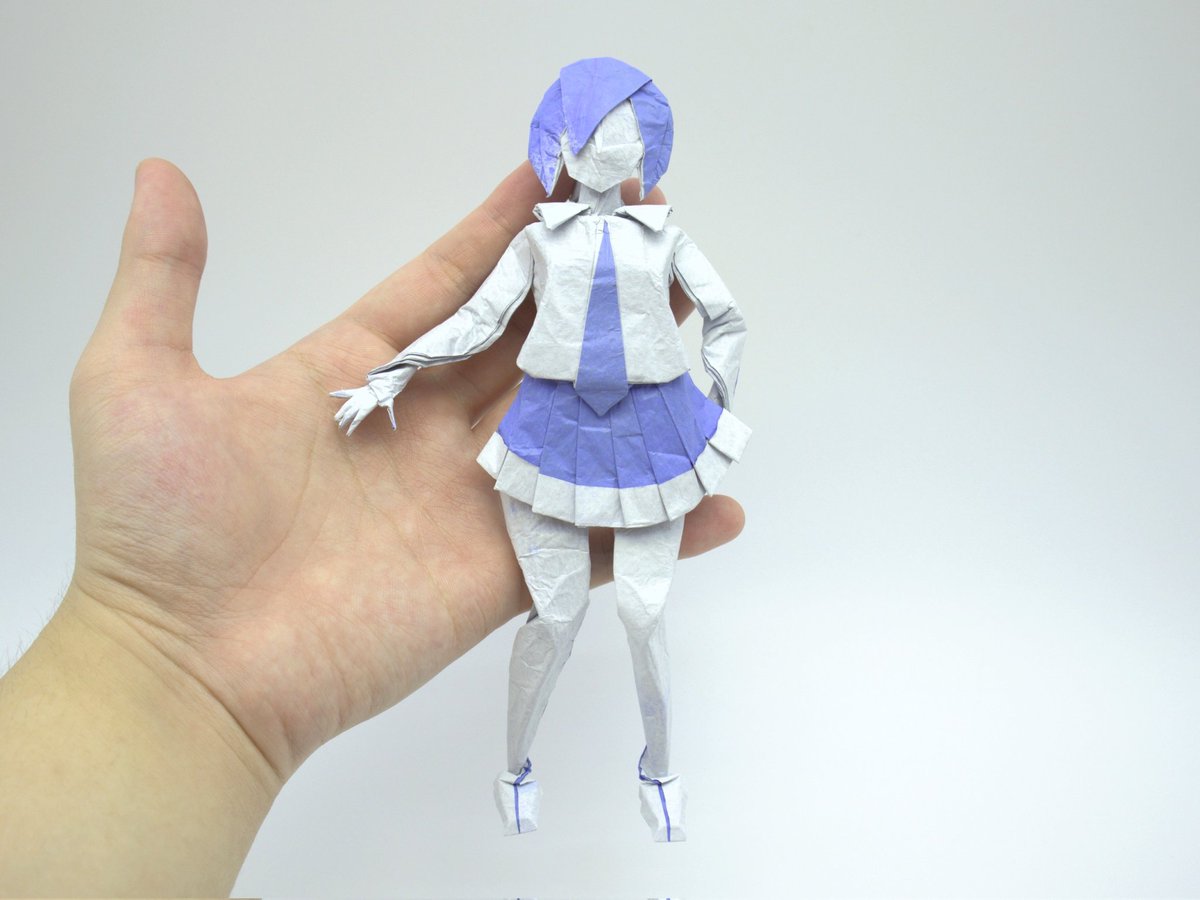 制服少女
創作:僕
折手:僕
Schoolgirl
Designed and folded by me
youtu.be/ygUNLQDmljc