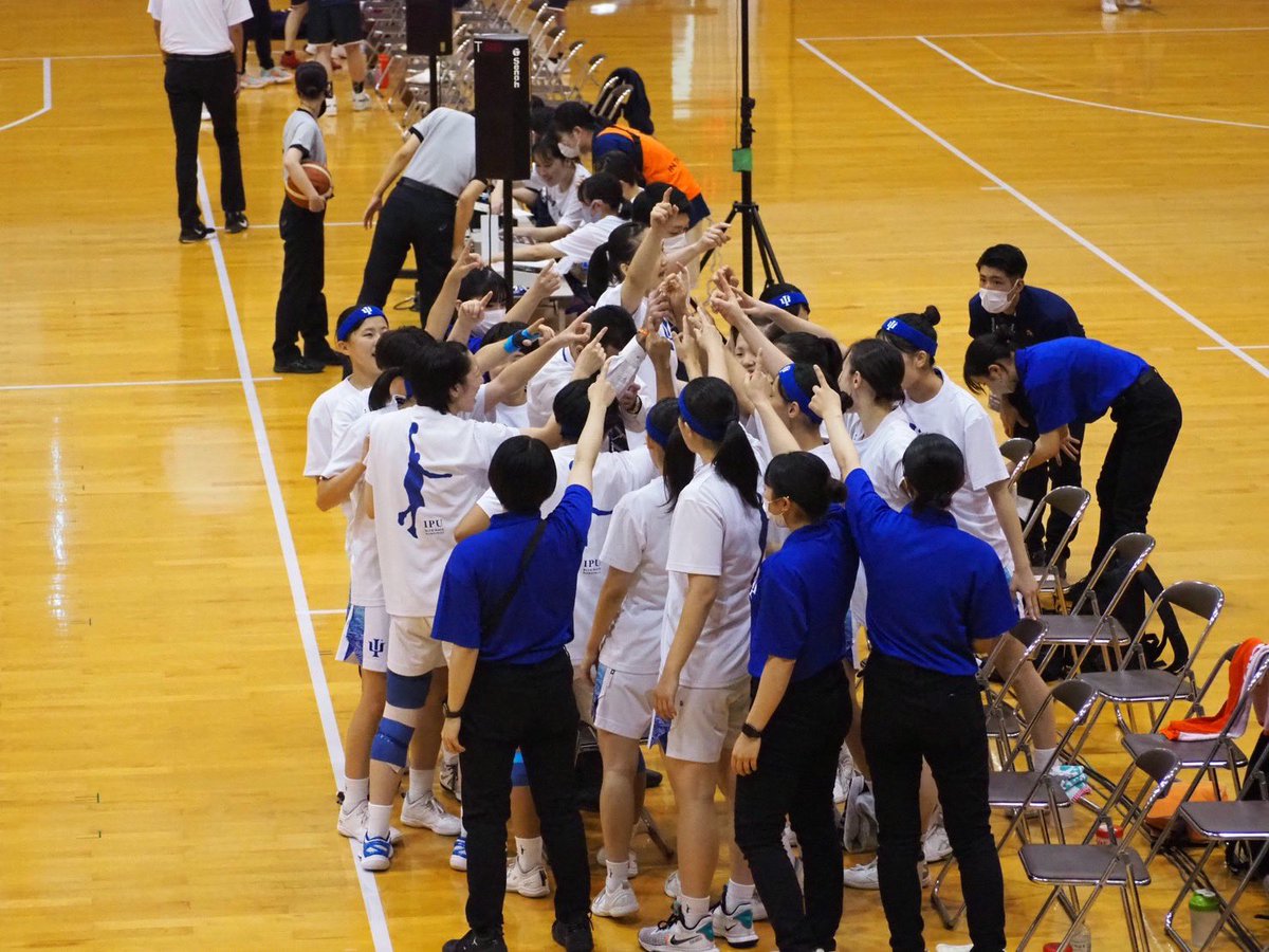 おはようございます☀️

インカレ予選3戦目
本日の11:30~ VS広島大学はインスタLIVEの配信は行いません。
従って、Twitter、Instagramのストーリーにてピリオドごとの途中経過をお伝えします。
応援の程よろしくお願い致します🙇