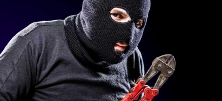 AshishRaosahab6's tweet image. New #UEFIBootkit Performs Espionage
A new #ESPecter #bootkit was uncovered that performs #cyberespionage and compromises system partitions. There are signs in the #Malware&apos;s components that revealed that the #attackers could be #Chinesespeaking.