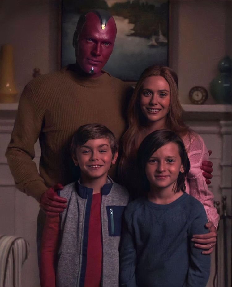 ETigron's tweet photo. Esta es la familia que destruiste China Suárez,  la familia de Wanda https://t.co/Rp3hH1F5u1