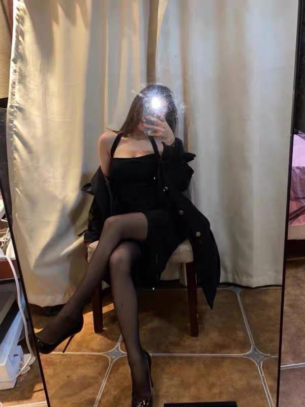 Simi777888's tweet photo. #成都丝足 #成都大保健  #丝足会所
#足交 #丝袜 #黑丝 #肉丝 #恋丝 #品足 #玉足 #足爱
#丝袜足交 #原味 #恋足 #美腿高跟鞋
#SM #脚交 #原味丝袜 #原味高跟鞋
#丝袜高跟鞋 #丝袜露出
➕qq 2454907138 https://t.co/Nvdrd09pze