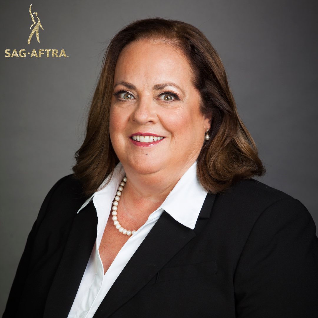 Congratulations to tonight's George Heller Memorial Award honorees: #sagaftramember VP William Charlton, National Board member Bill Mootos, and SAG-AFTRA Chief Financial Officer Arianna Ozzanto and Chief Communications &amp; Marketing Officer Pam Greenwalt.
