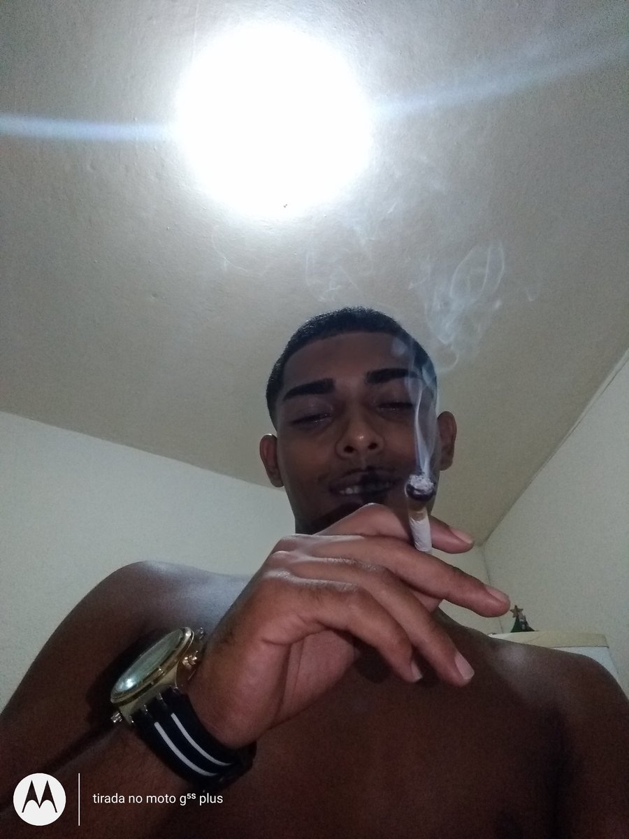 Piveti33's tweet photo. Segue sabadinho de #chuva😪🥋🚆 https://t.co/Z087wL5Q0z