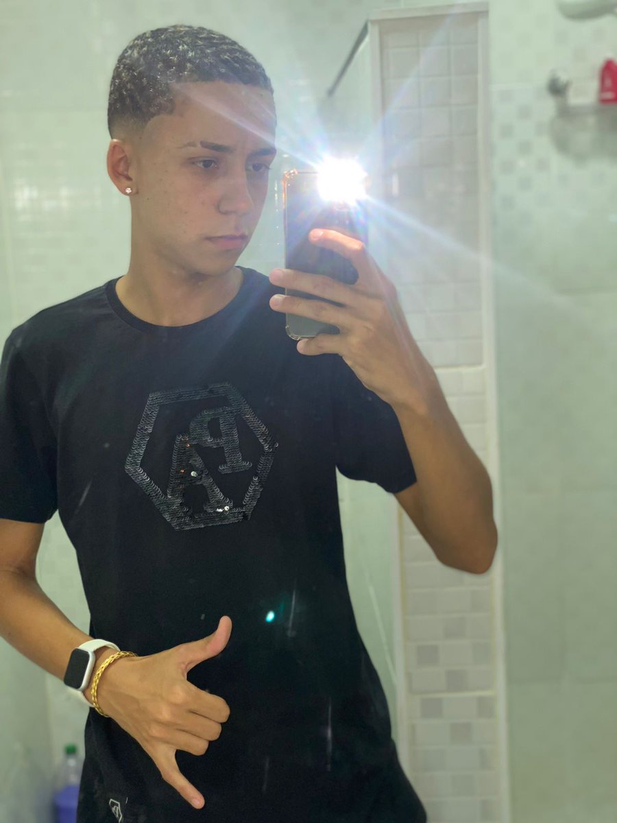 mnr_amora7's tweet photo. Ai tu pensa 🥴🤭 https://t.co/1xoA7Opwu4
