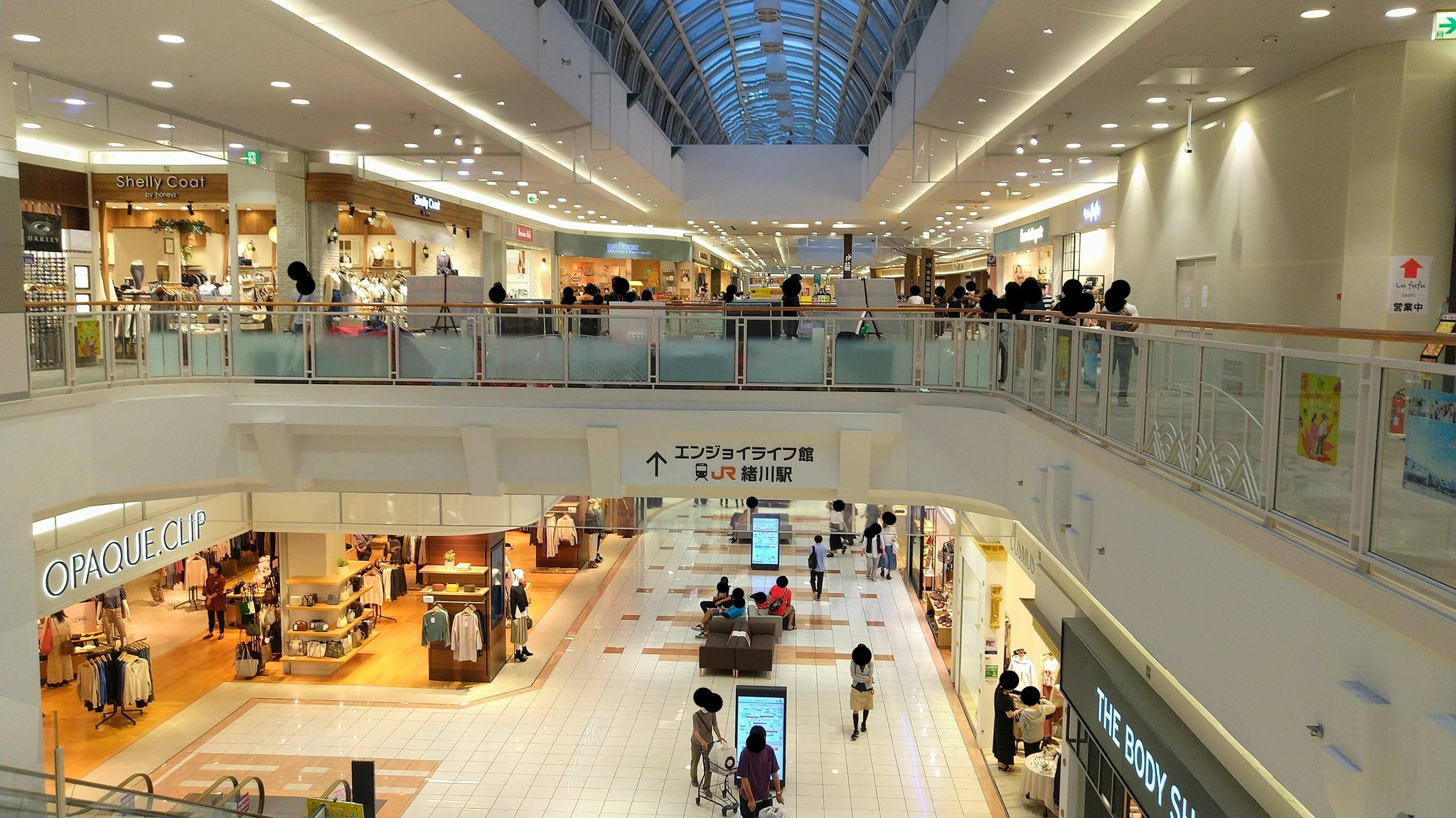 イオン旅日記 イオンモール東浦 イオンスタイルと約173の専門店 主なテナント Tohoシネマズ 未来屋書店 トイザらス ベビーザらス 他 東浦町に立地した郊外型のsc 増築改装したためキレイな印象 ｊｒの駅直結でアクセスもよく とても賑わっていた