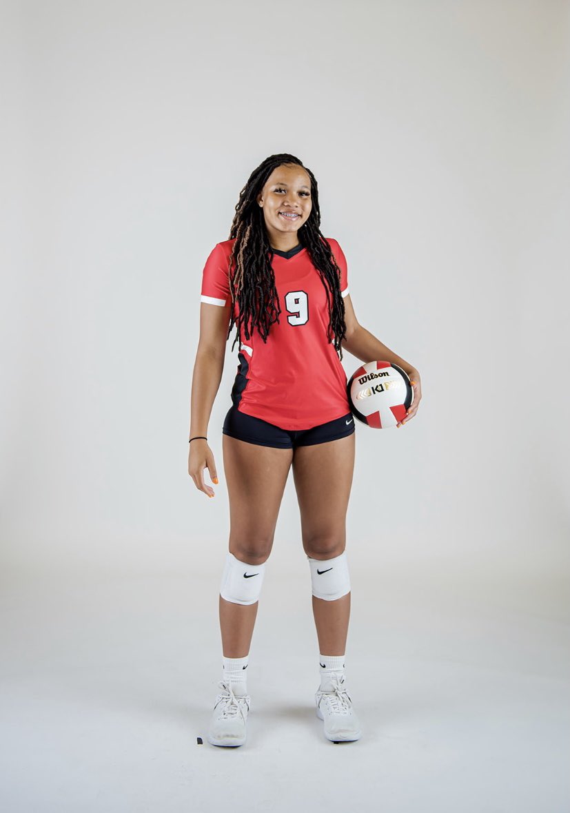 marlinaanderson's tweet photo. Sophomore season was a blast but it’s come to an end. Until next year NCVB. #clubtime #grinddontstop @TheAcademyVB @NCVBPANTHERS @PrepDigIN https://t.co/5hgvfMp3Cy