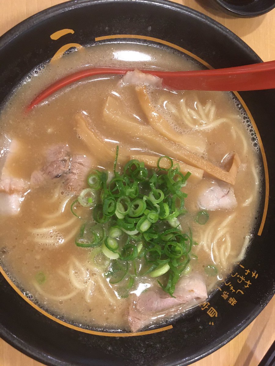 t520628k's tweet photo. #ラーメン #うま屋　＃スーパードライ　＃ビール　
やっぱり美味い https://t.co/56diaQzF0E