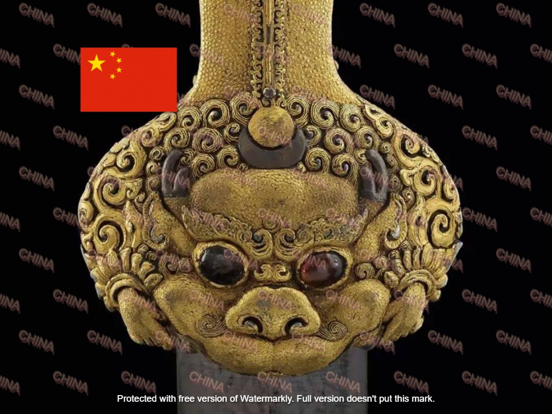 hanfulove's tweet photo. China【#MingDynasty】Cultural relics:《Ming Dynasty Emperor Yongle's Sword/明永乐大帝宝剑》
This sword was made in the early 15th century by the Ming Dynasty Royal Weapon Workshop.
#hanfu_challenge
#hanfu
#ChineseArt
#ChineseCulture
#ChineseArcheaology
#ChineseWeapon
#China https://t.co/VzlhCxPr1X