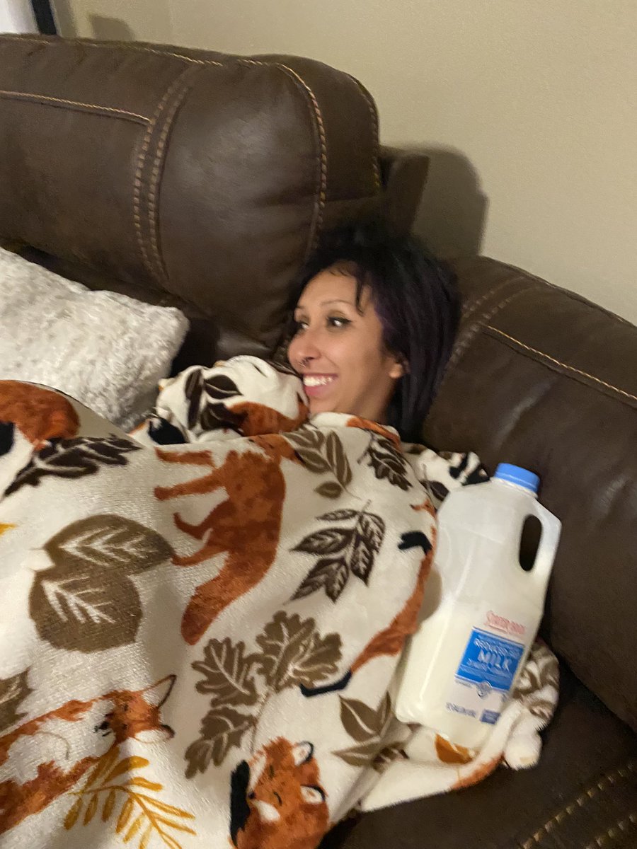 Savannah_Iee's tweet photo. @barfbagg At least I don’t drink whole milk with every meal https://t.co/MwKsWlUftD