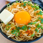 あの袋麺が油そば風に!「サッポロ一番みそラーメン」のアレンジレシピ!