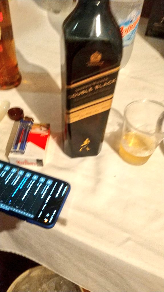 marco_chavarria's tweet image. Salud, por qué el mundo es de los locos.