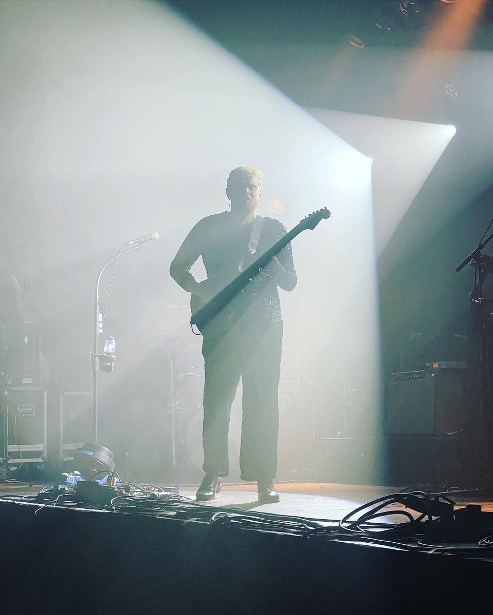 GavWilson's tweet photo. Lots of fun at #LiveAtLeeds yesterday, obviously finishing off with an hour in Popworld… #Strawpedo @liveatleedsfest https://t.co/BV6tXaAQvk