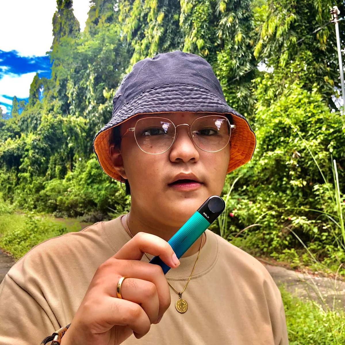 justkamillee's tweet photo. #SwitchToSmooth Right now and Experience the non lingering smoke smell and no ash. 💯
Avail #RELX by using our discount code "RELXNOWKIT" using the link below upon check out :
https://t.co/uWHxJ3eV8E
'Proudly #NoSmoke 🔥
#WorldSuperSmoothVape #NoSmoke #RELX #relxph https://t.co/101CFEjJhM
