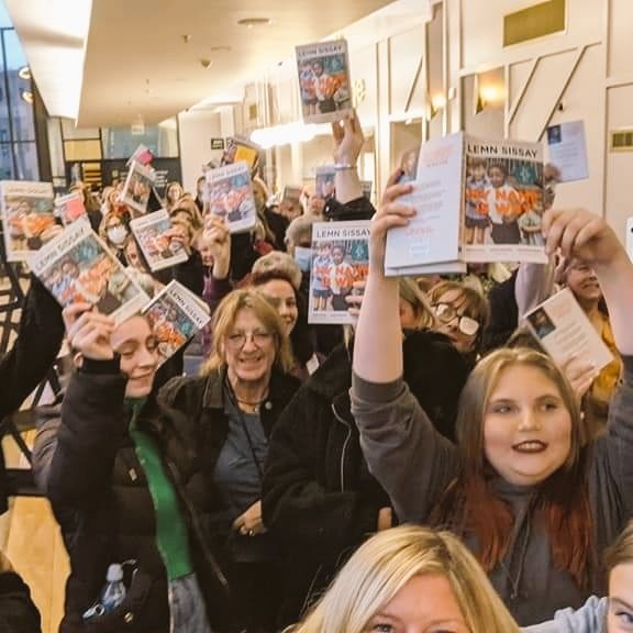 lemnsissay's tweet photo. Last night #durham #bigread #galatheatre #BHM2021 #MyNameIsWhy
#newwritingnorth https://t.co/Am4fSWiijb