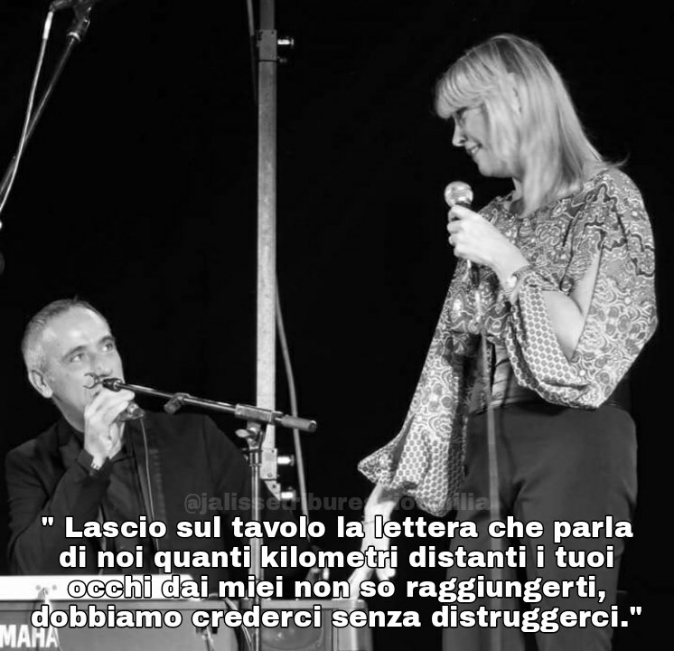 tribujalisse_re's tweet photo. Frase estratta da: Immobili per la rubrica #LeCanzonideiJalisse ✨
@Jalisseofficial @DrusianJalisse #jalissetribú #alessandradrusian #fabioricci #newalbum #Localitourdautore #SAnREMOaCASAJALISSE #casaebottegajalisse #voglioemozionarmiancora https://t.co/JJZ2ye2lHH
