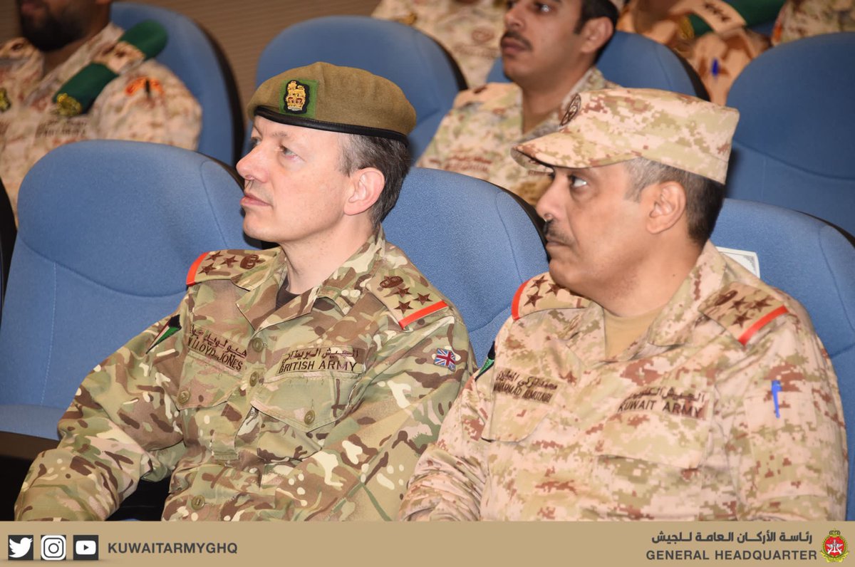 بحضور مدير العمليات المشتركة العميد الركن محمد تركي المطيري ، افتتحت صباح اليوم الدورة التنشيطية لضباط مراكز العمليات ، خلال الفترة من 17 ولغاية 28 اكتوبر 2021 
والتي تهدف الى تأهيل الضباط للعمل ضمن اطقم مراكز العمليات .